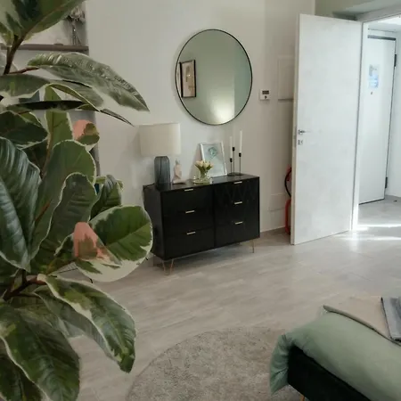 In Curti 1913 Apartment Parabiago